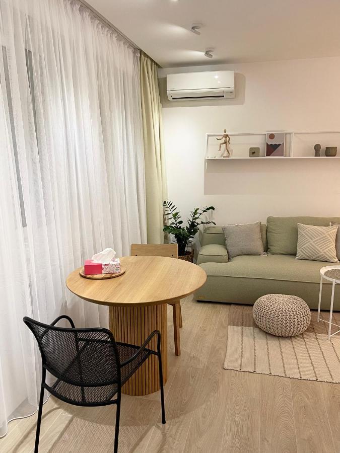 White Goose Apartment Ivano-Frankivsk Exterior photo