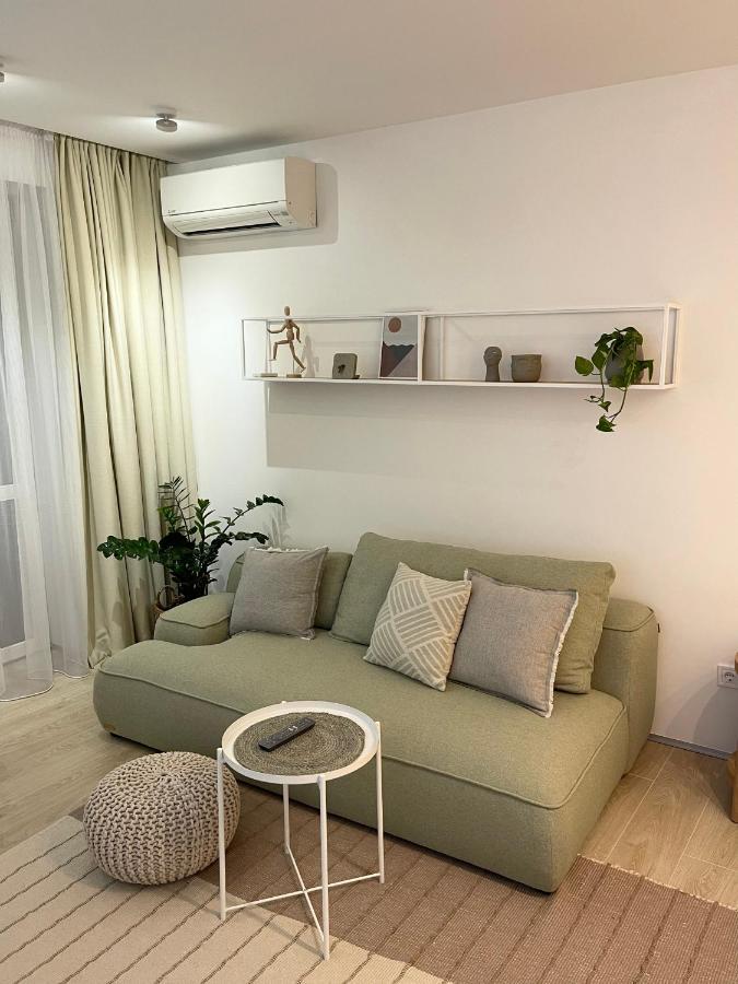 White Goose Apartment Ivano-Frankivsk Exterior photo